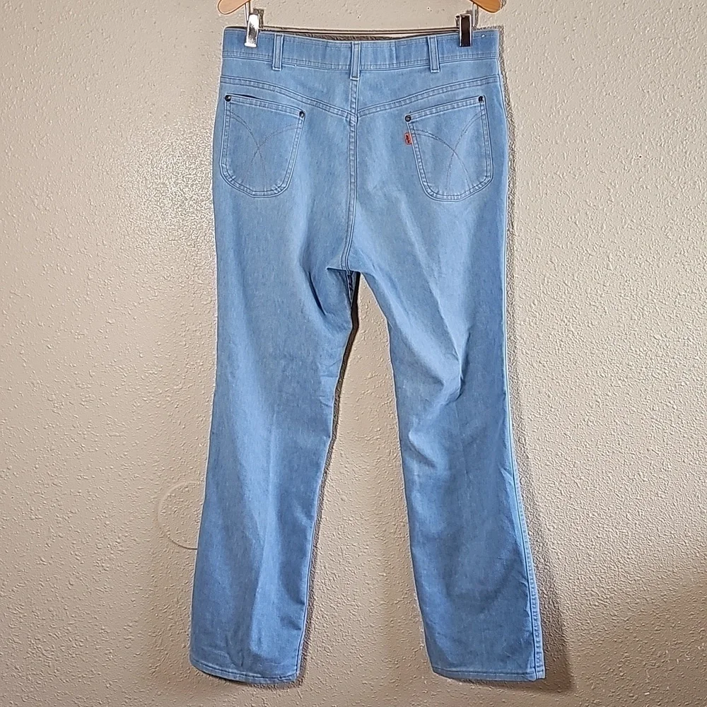 Vintage Levi's 535 Orange Tag.